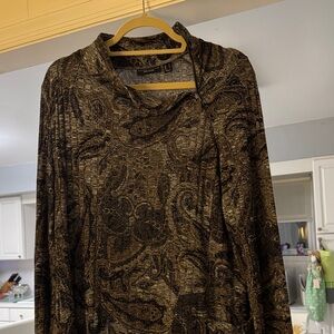 Elegant Paisley Long Sleeve Top